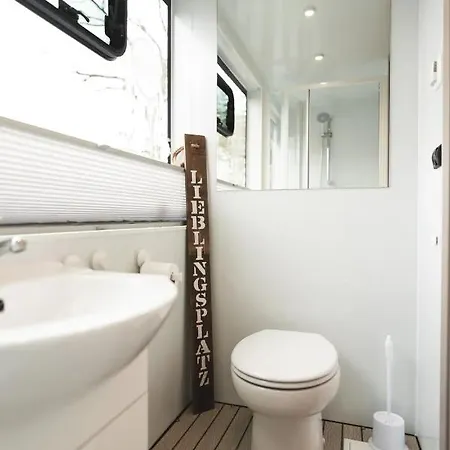 Hausboot Tortuga بوتيل